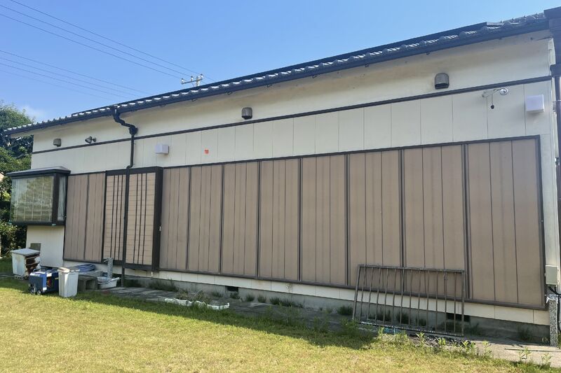 E5606AEF-DB35-4449-B638-990143E050FF